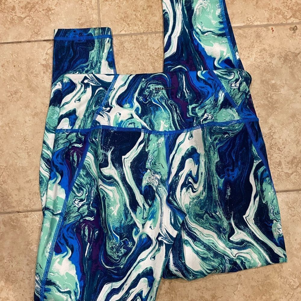 Patagonia Caribbean Marble Print Swirl Leggings - Picture 5 of 7